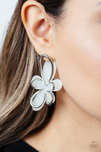 Load image into Gallery viewer, Glimmering Gardens - Pink Earrings - Paparazzi Accessories #31 (BT)
